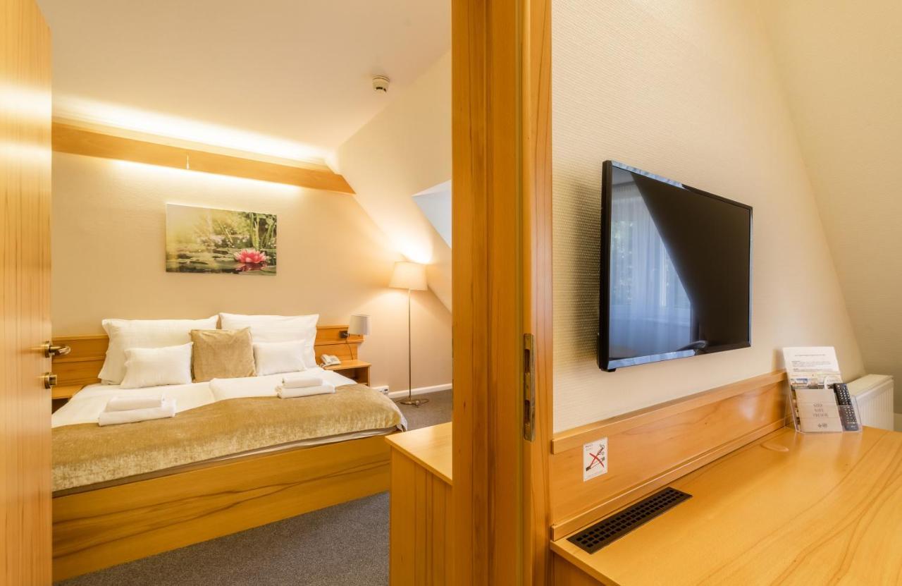 Aqua Hotel Termal Mosonmagyaróvár エクステリア 写真
