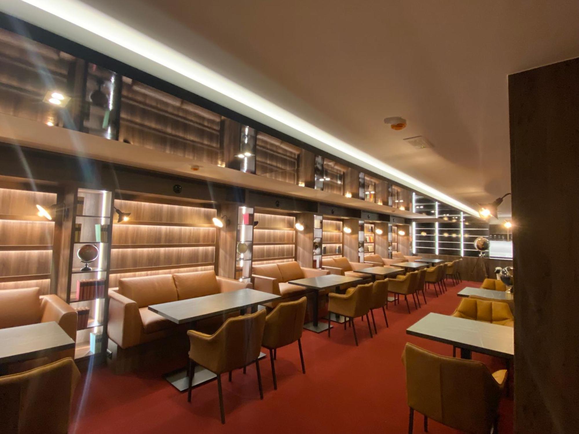 Aqua Hotel Termal Mosonmagyaróvár エクステリア 写真