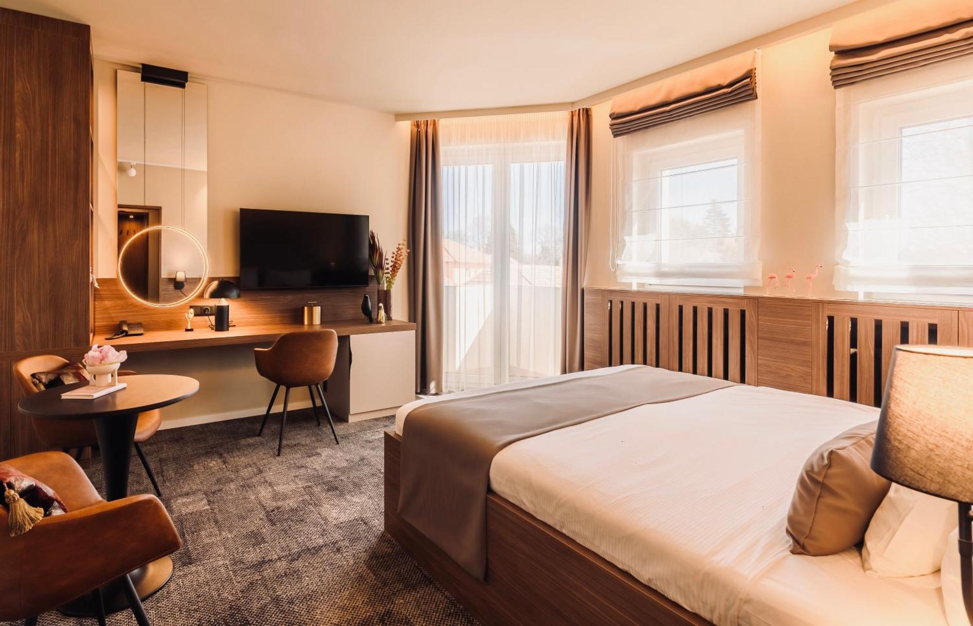 Aqua Hotel Termal Mosonmagyaróvár エクステリア 写真